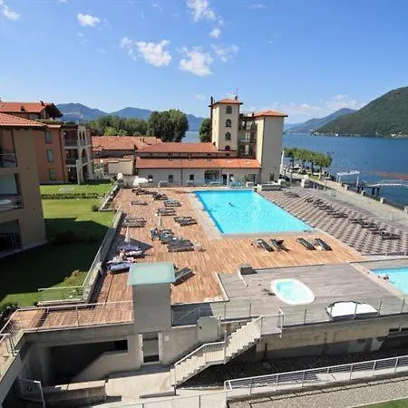 Sleeps 2 Pool Air Con Apartmán Maccagno